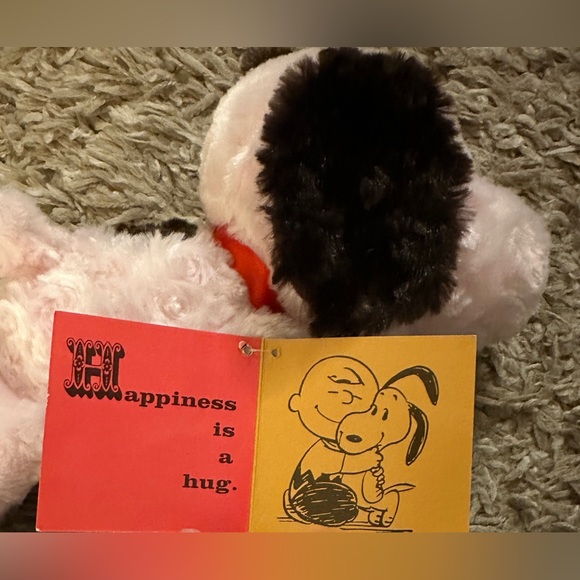 Hallmark Peanuts Pink Fluffy Snoopy Dog Plush - Picture 3 of 7